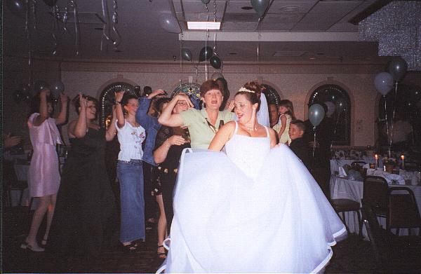 This Bride lead the Conga!